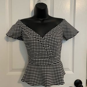 Dynamite off shoulder peplum top in black & white checkered gingham print. Small